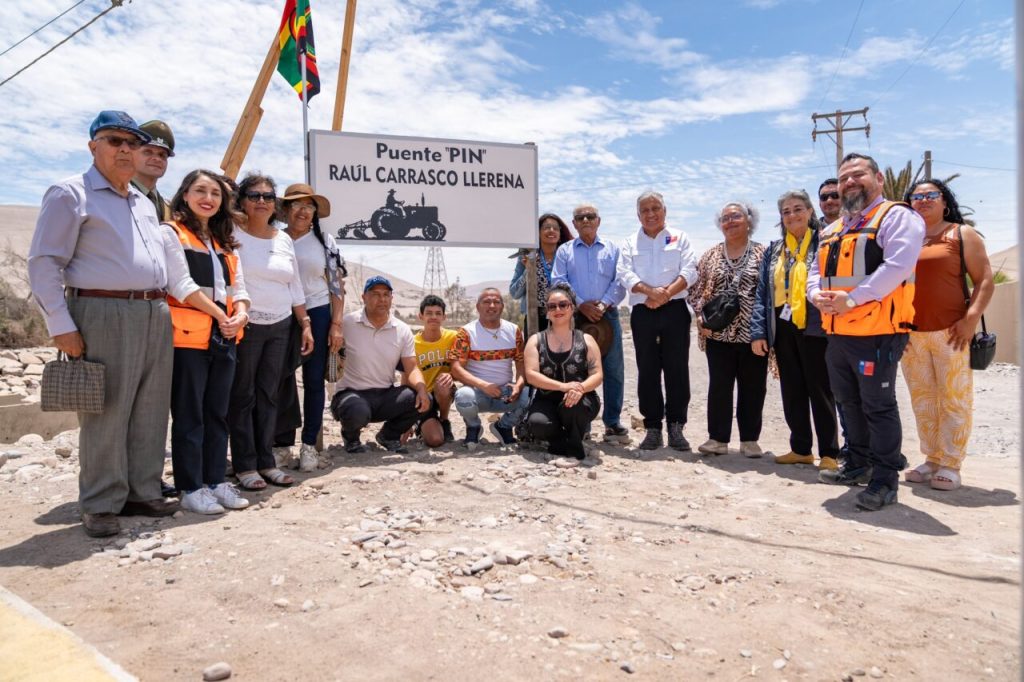 Tras 40 años de espera, inauguran puente que conecta a vecinos de Las Maitas en Arica